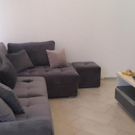 Eri Apartament ヒマラ エクステリア 写真